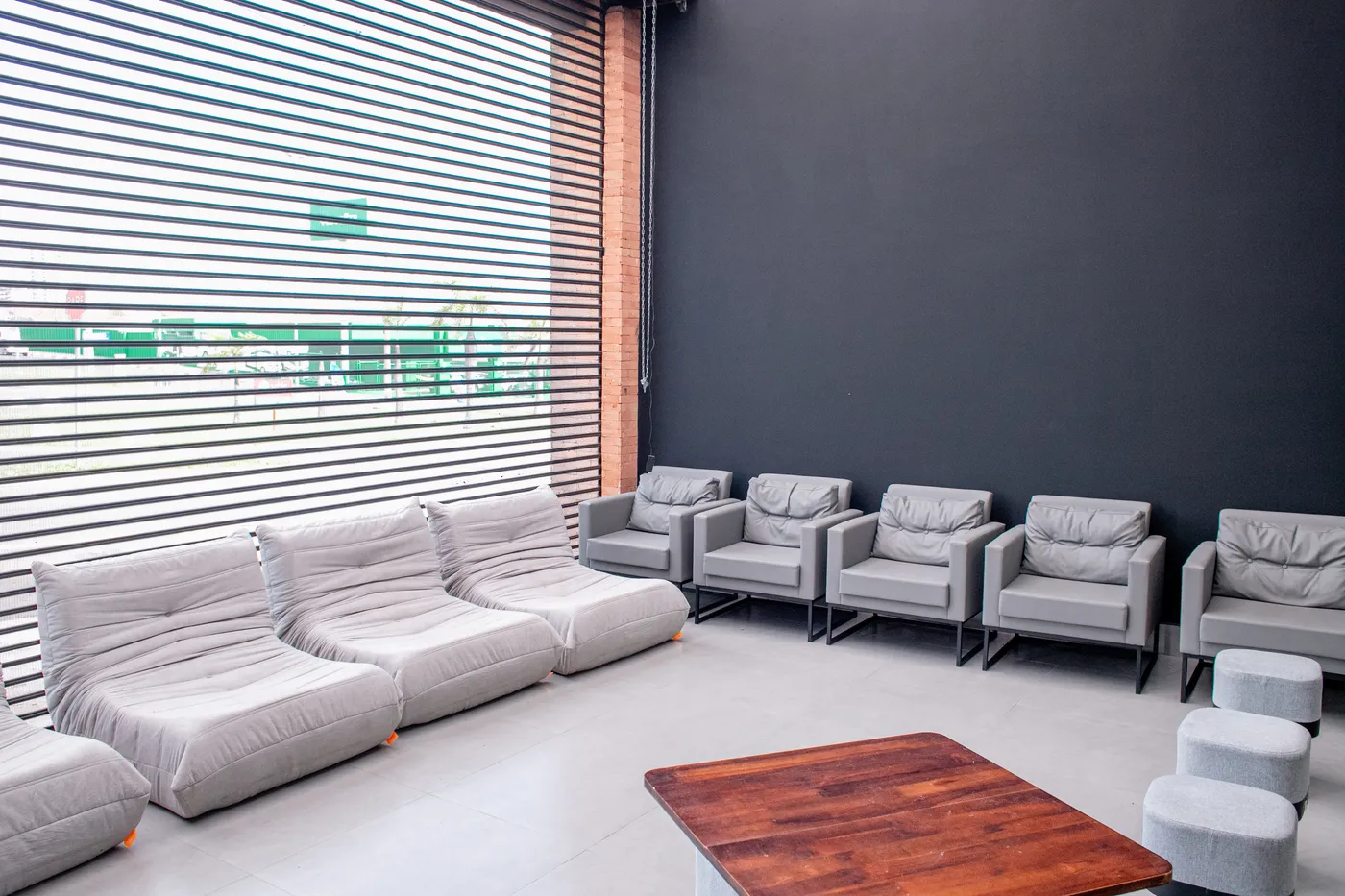 Sala de espera da nova sede