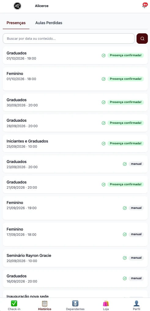 Tela do app com o histórico de presenças nas aulas